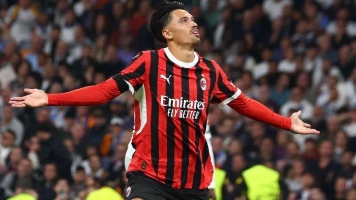 Tijjani Reijnders di AC Milan: Titik Balik, Komitmen, Kontrak Baru, Mimpi Ballon d'Or