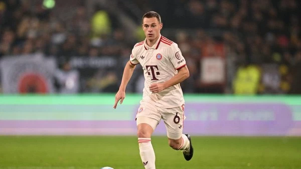 Kimmich Bakal Jadi Rebutan Barcelona dan Madrid?