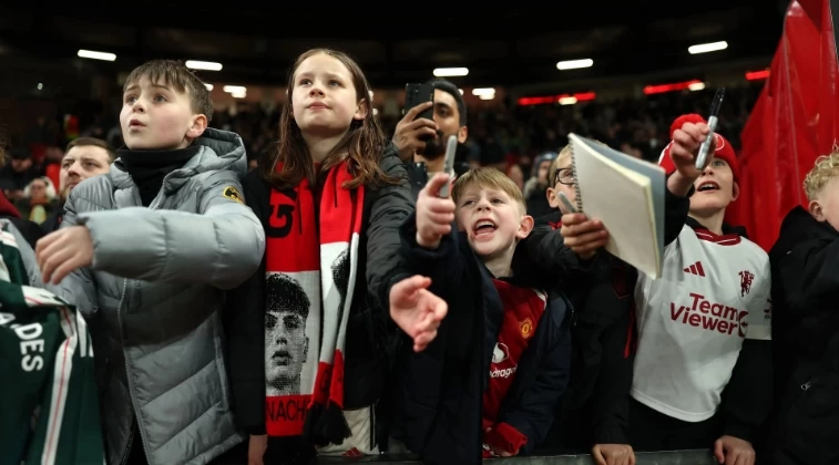 Kenaikan Harga Tiket Musiman Manchester United Picu Kontroversi